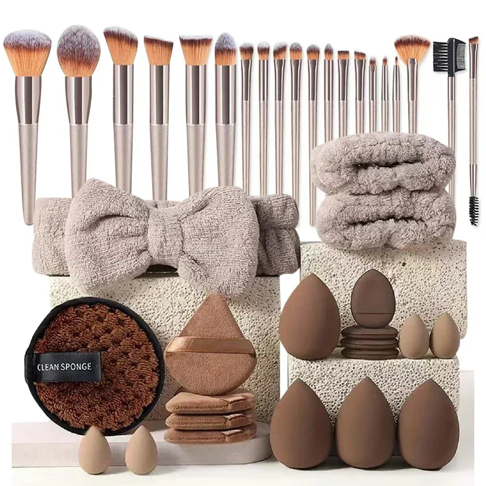13PCS Makeup Brush Set Foundation Concealer Powder Eyeshadow Blush Brush Kabuki Blending Cosmetic Beauty Tool for Face
